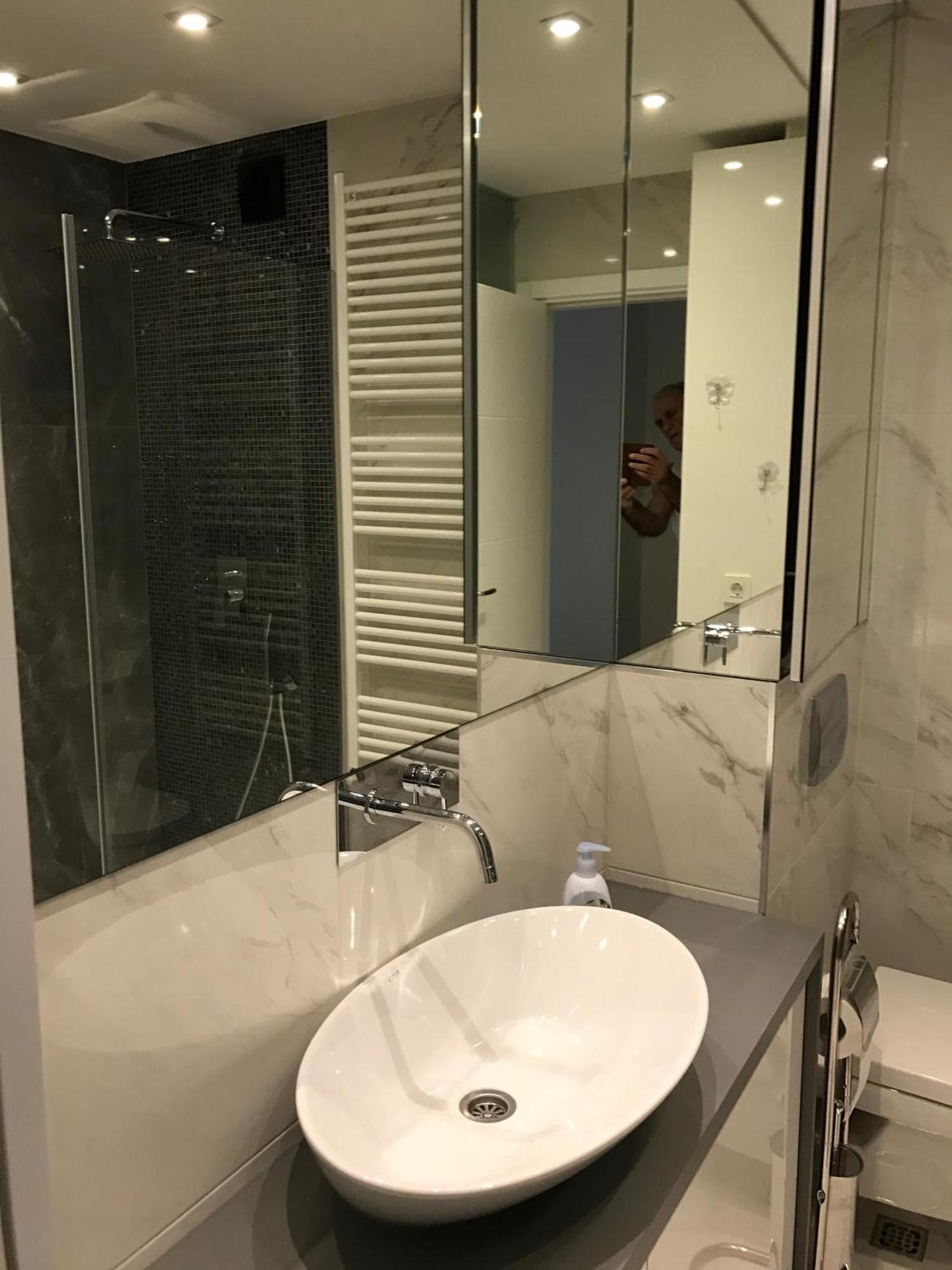 Apartman Oslo Belgrad Exteriör bild