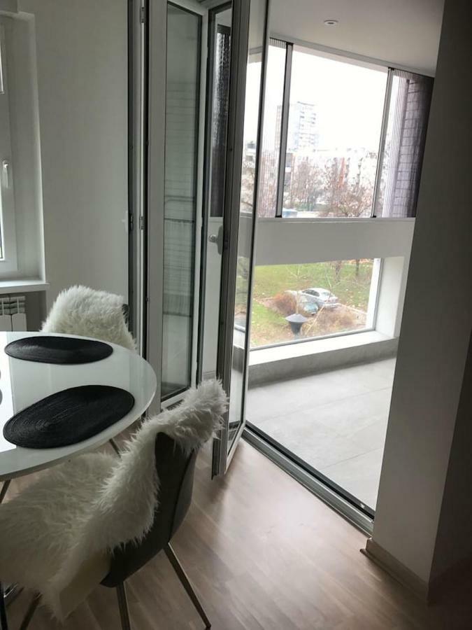 Apartman Oslo Belgrad Exteriör bild